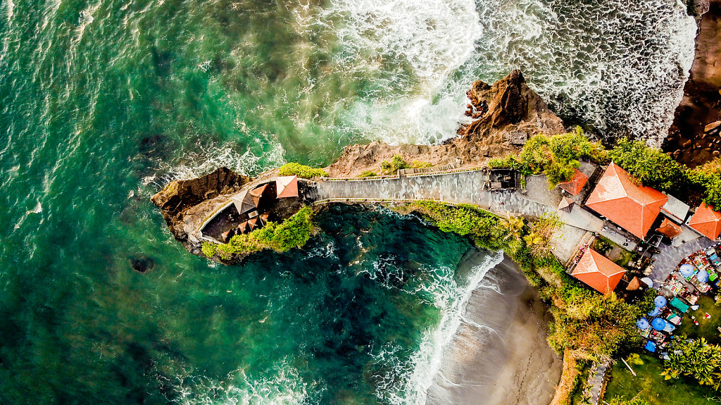 Tanah Lot Temple