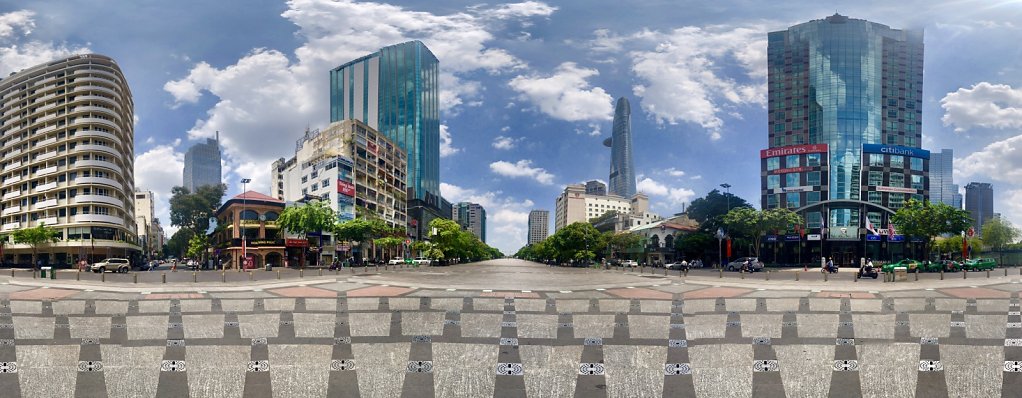 N'guyen Street Panorama